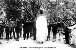Ain-Sefra - Institution Lavigerie - Violons